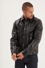 A horsehide jacket cut in the 1930s Type 1 style, made to endure. - Image n°5