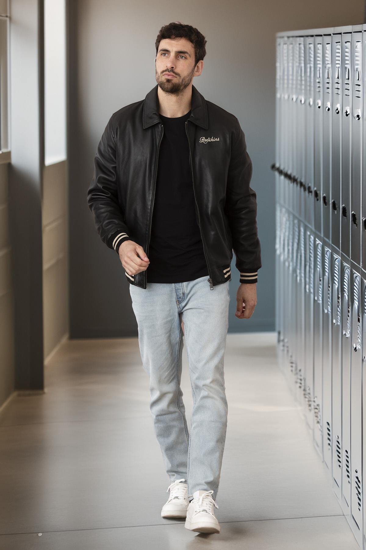 Black sheep leather jacket with ribbed cuffs and quilted lining. - Image n°1
