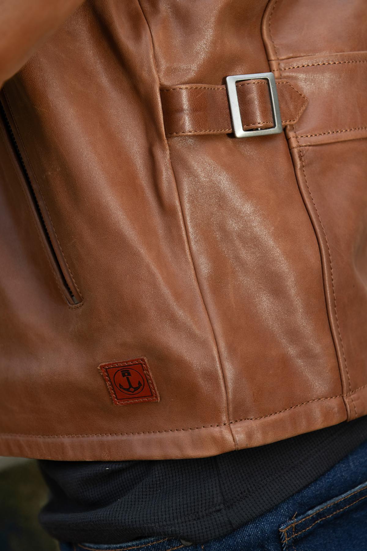 carefully crafted cognac horsehide jacket. Timeless, rugged, and refined. - Image n°5