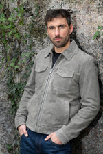 Soft anthracite suede jacket in buffalo leather. Timeless and refined. - Image n°3