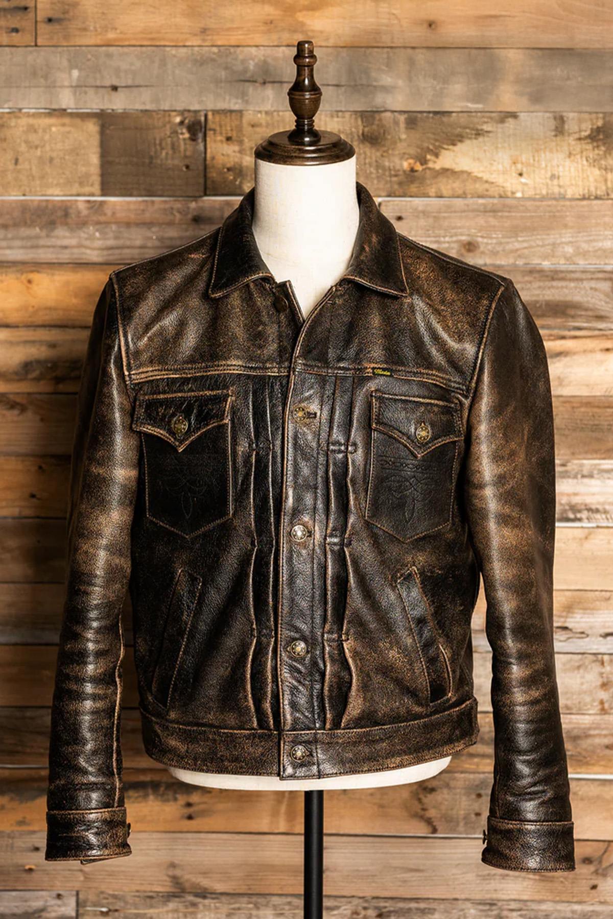 Western style shirt collar leather jacket with accelerated patina - Image n°7