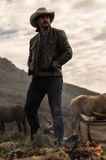 Western style shirt collar leather jacket with accelerated patina - Image n°14