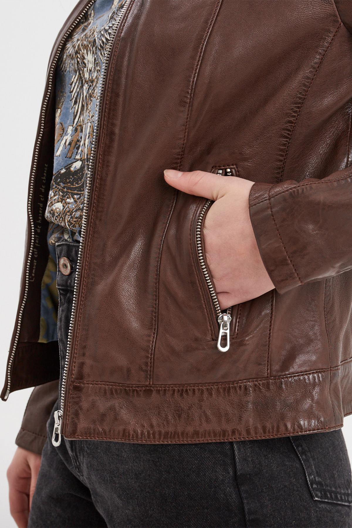 Slim lambskin biker jacket, lightweight and timeless for all seasons. - Image n°5