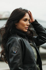 Aviator-style navy lambskin jacket with removable shearling collar. - Image n°10