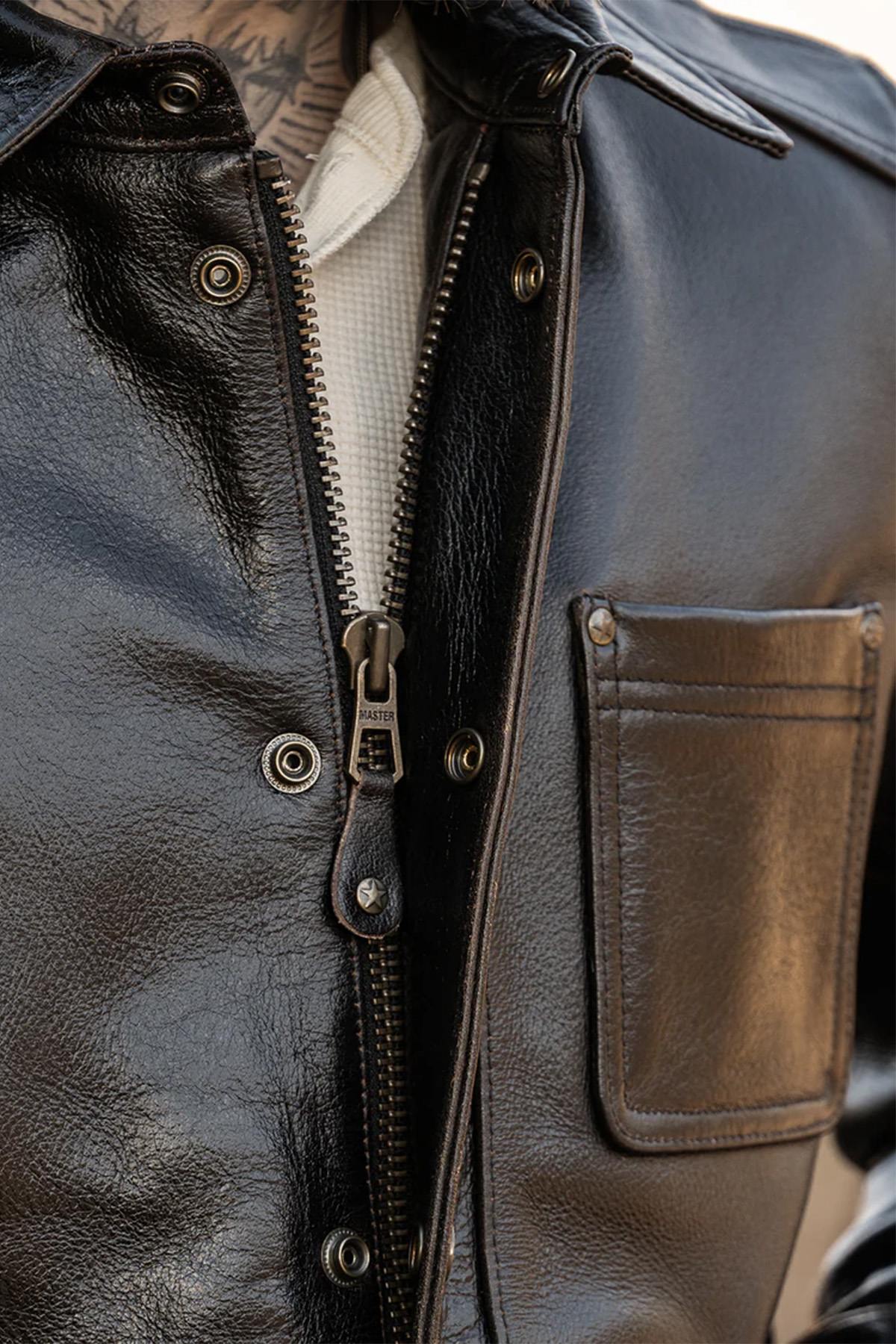 Black leather worker jacket with shirt collar - Image n°14