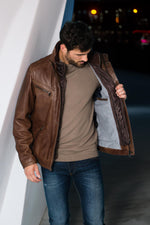 Daytona's sheep manila leather jacket: supple and adaptable. - Image n°3