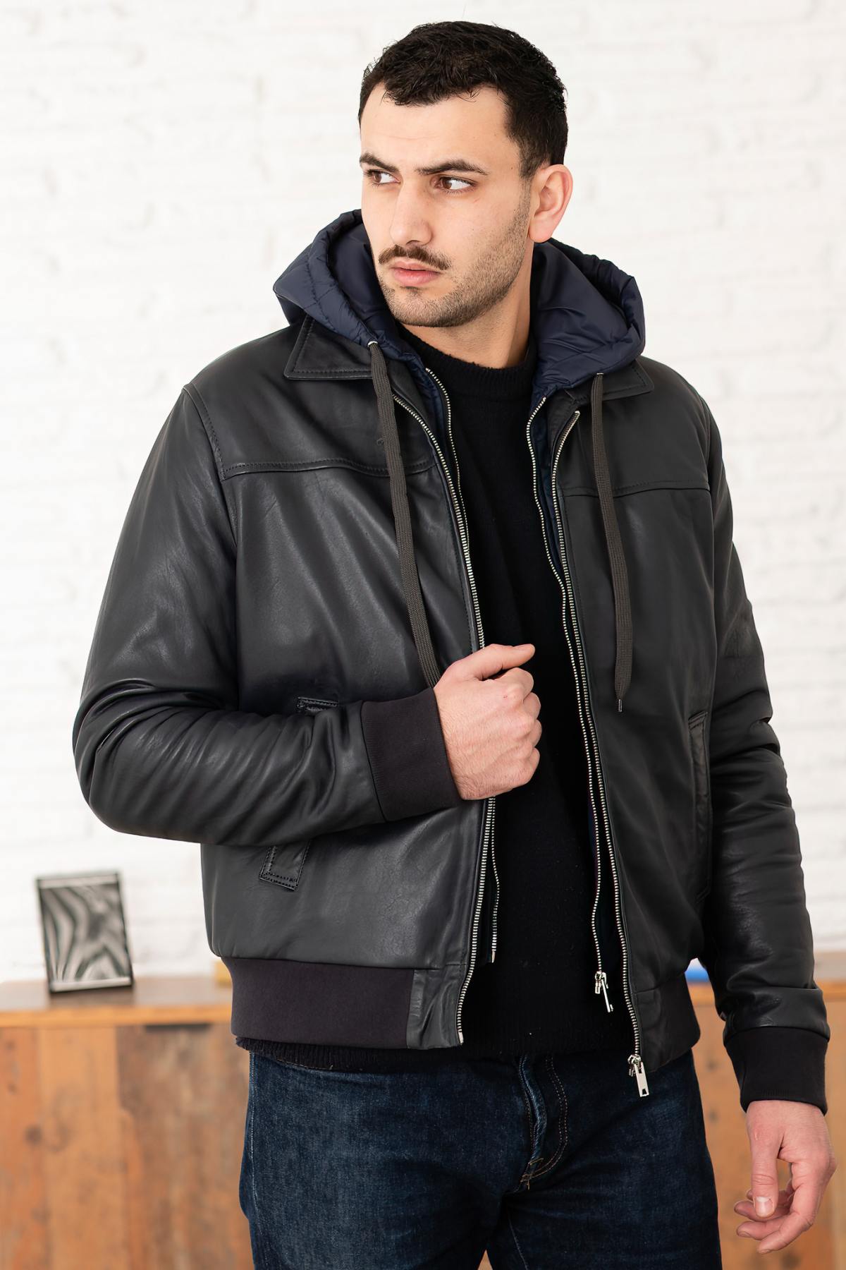 Navy blue shirt collar leather jacket with removable hood - Image n°7