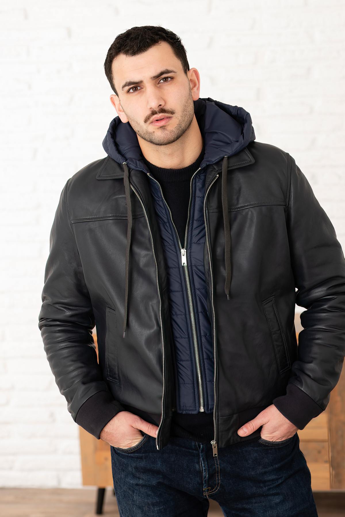 Navy blue shirt collar leather jacket with removable hood - Image n°3
