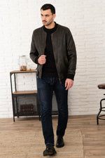 Bonbon: aged black and beige sheepskin teddy. Ribbed cuffs, zip front. - Image n°4