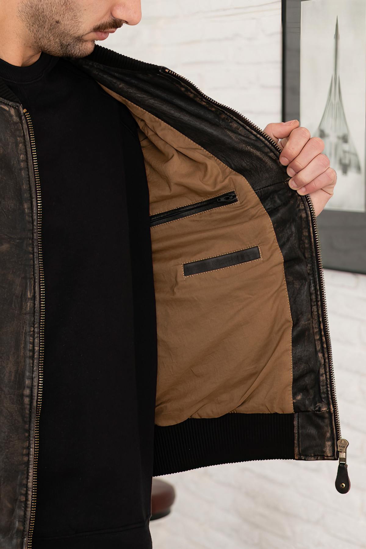 Bonbon: aged black and beige sheepskin teddy. Ribbed cuffs, zip front. - Image n°7
