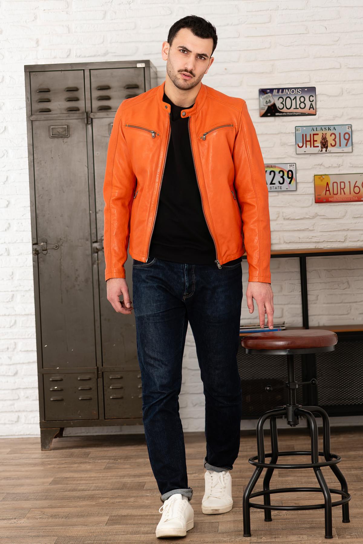 Orange lambskin jacket with biker collar and zipped sleeves. - Image n°7