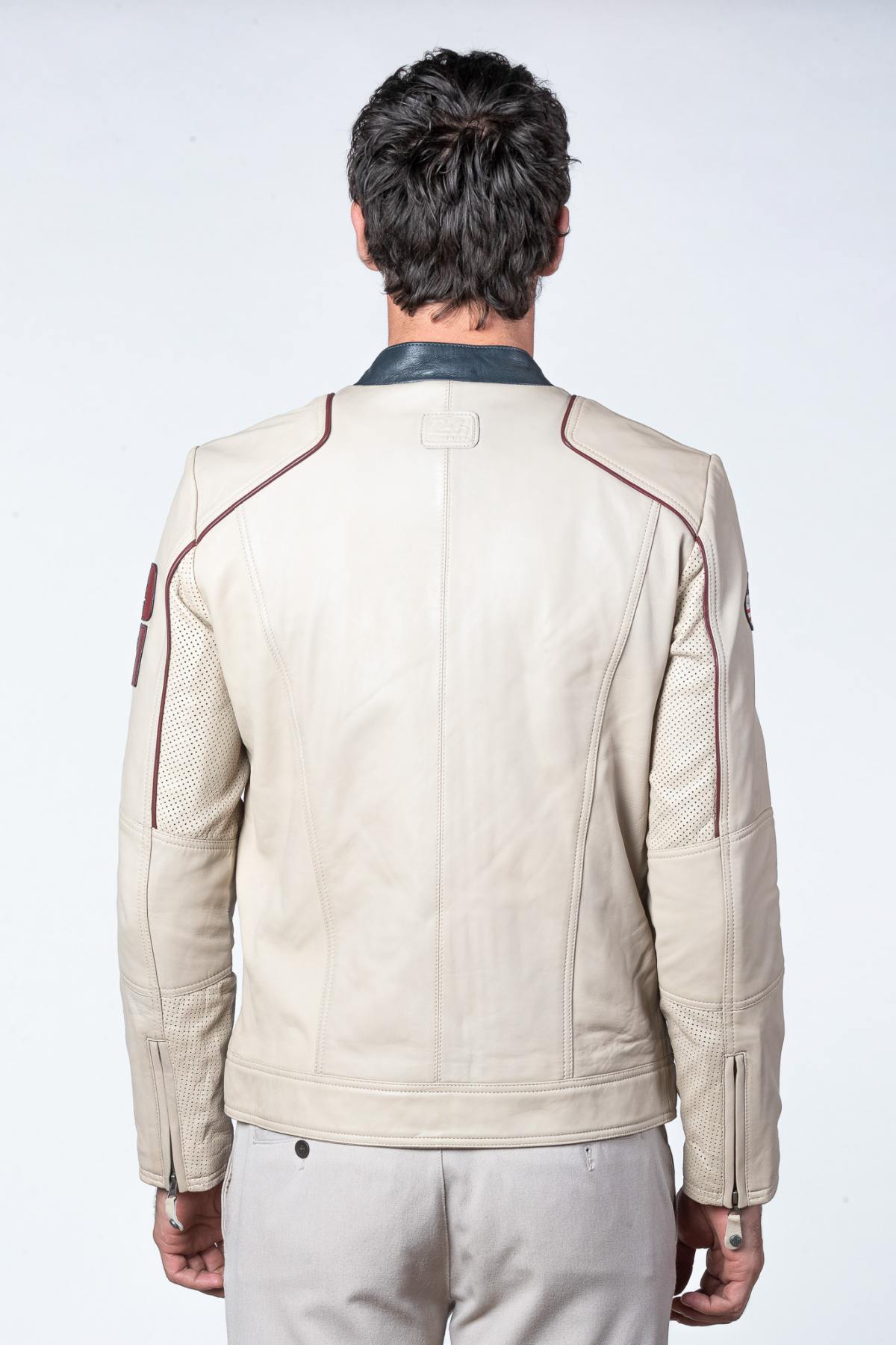 Motorsport-inspired ecru sheepskin jacket with timeless regular fit. - Image n°4