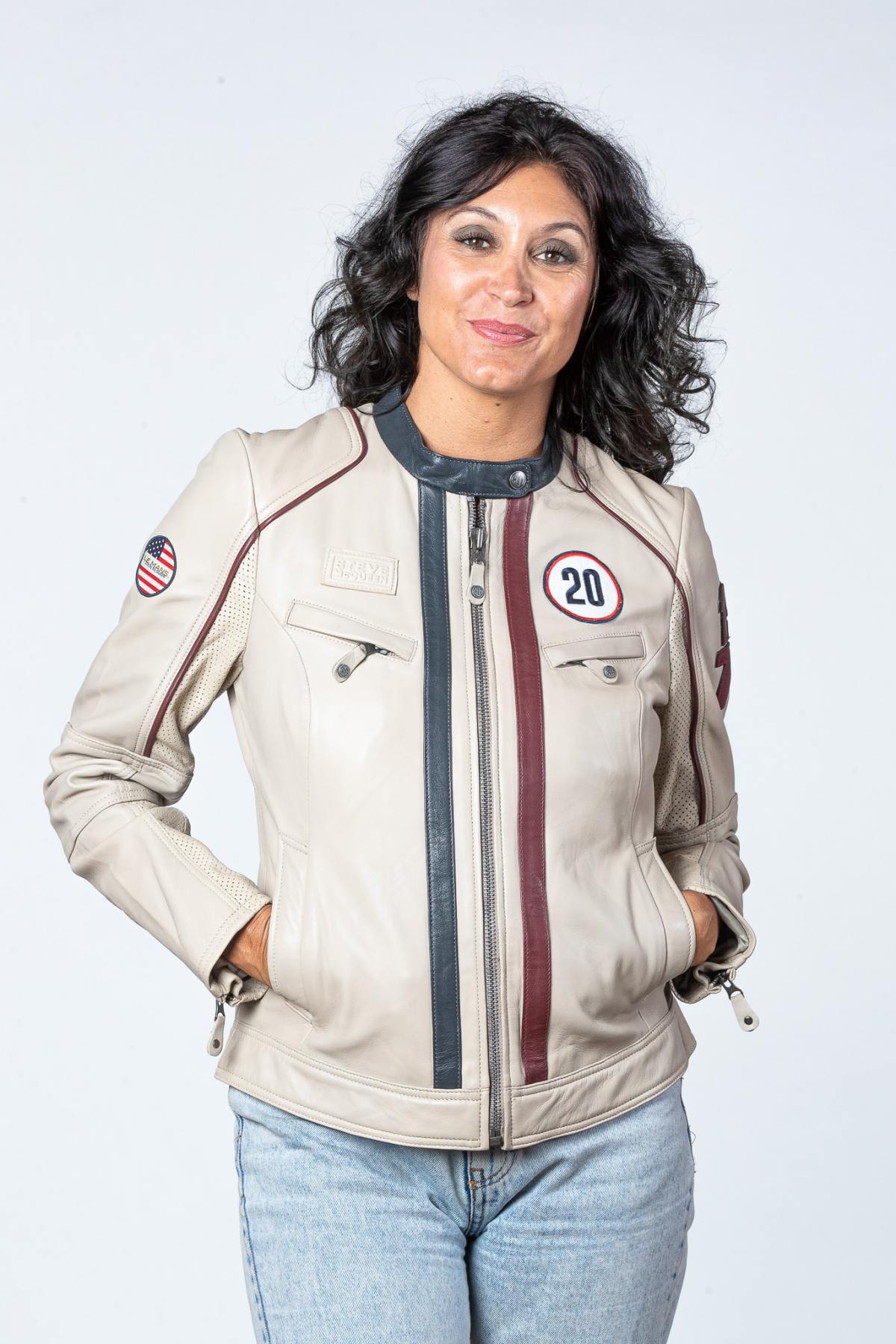 An ecru sheepskin jacket: straight fit, moto collar, timeless style. - Image n°5