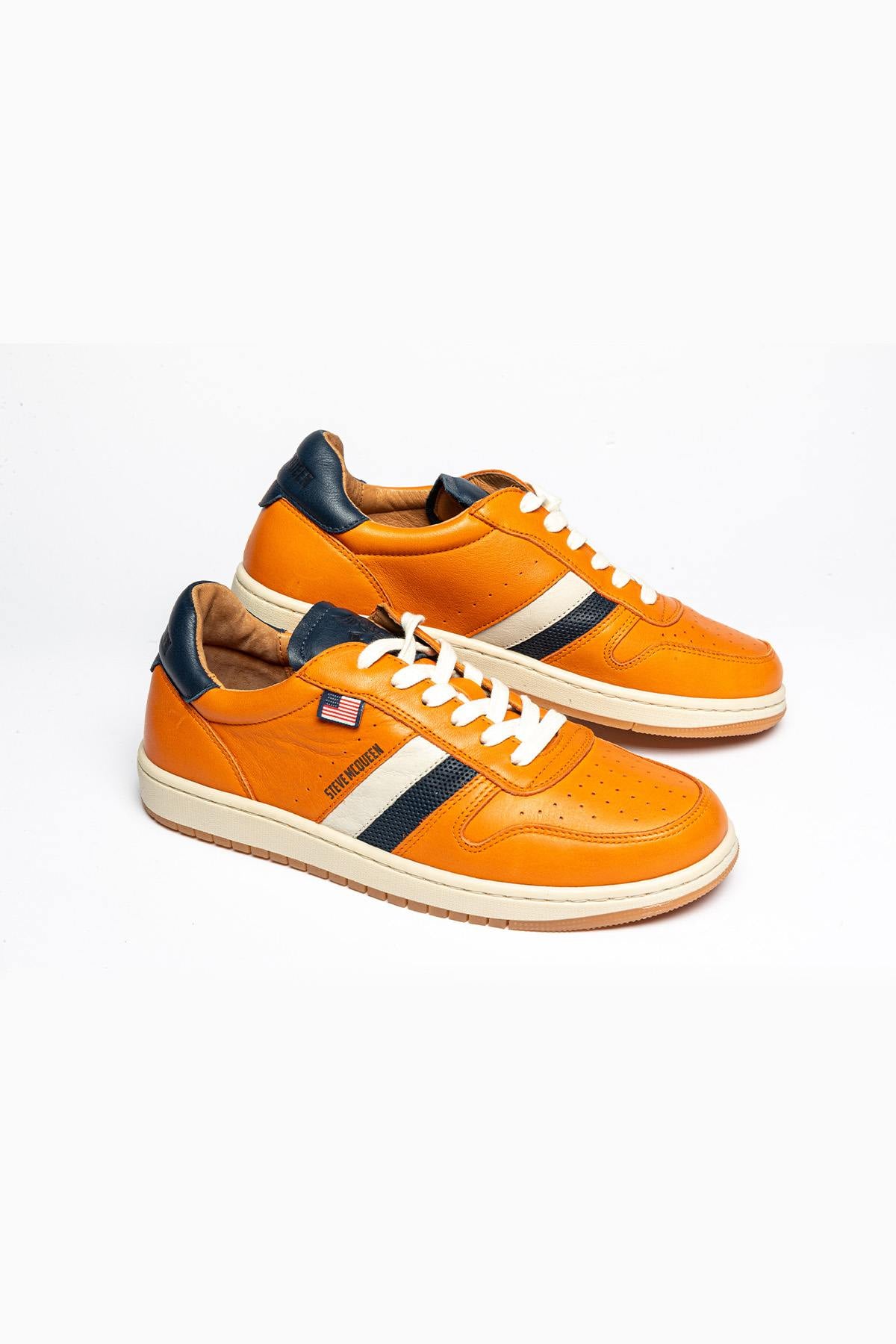 Steve McQueen orange leather sneakers - Image n°2