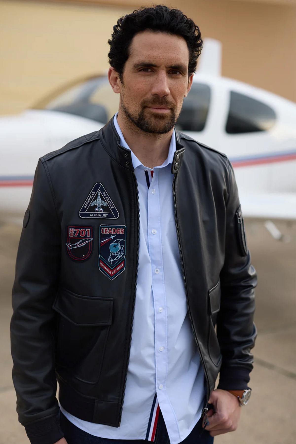 Navy blue biker collar leather jacket with PAF patches - Image n°2