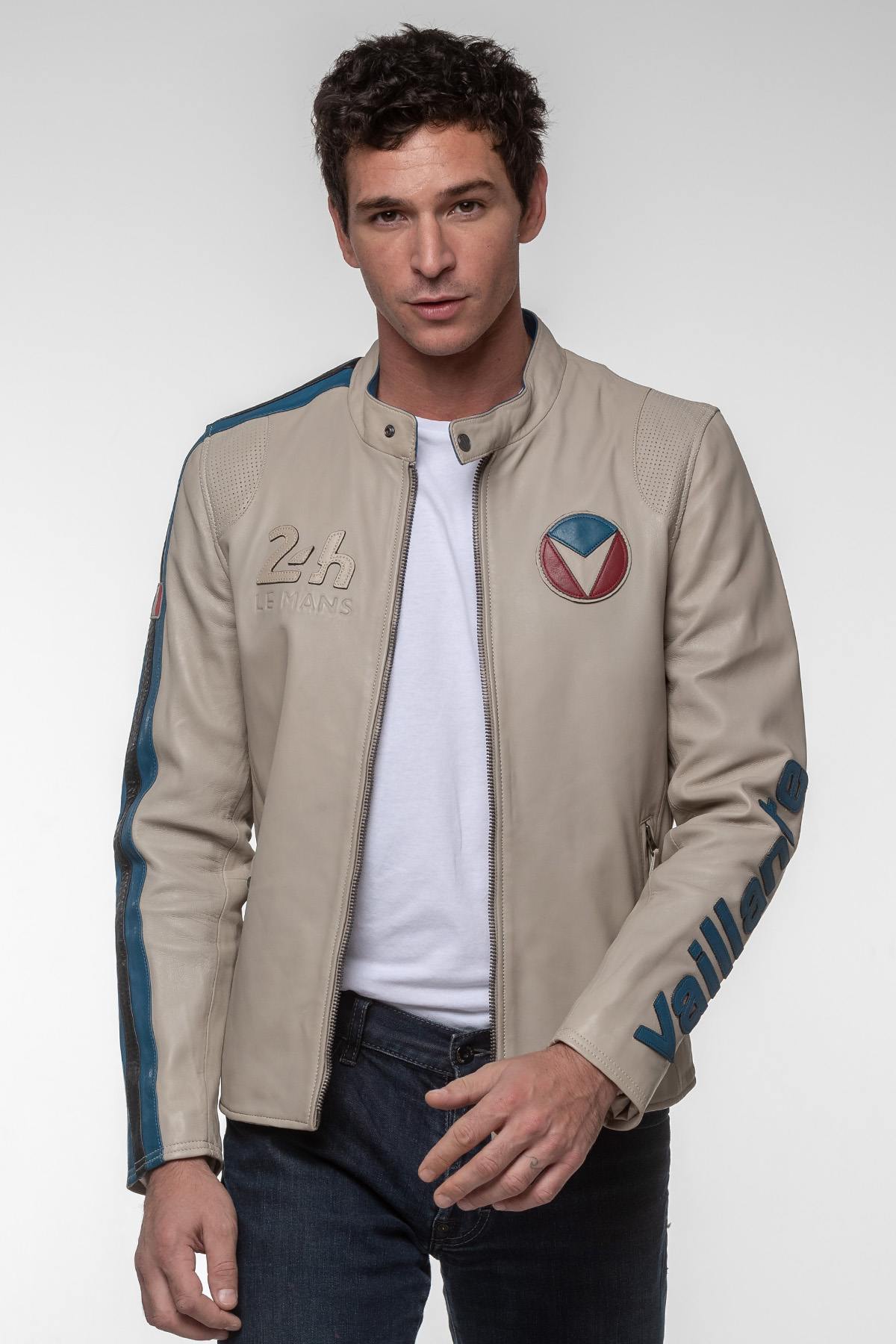 Ecru sheepskin jacket: lightweight, soft, and motorsport-inspired. - Image n°3