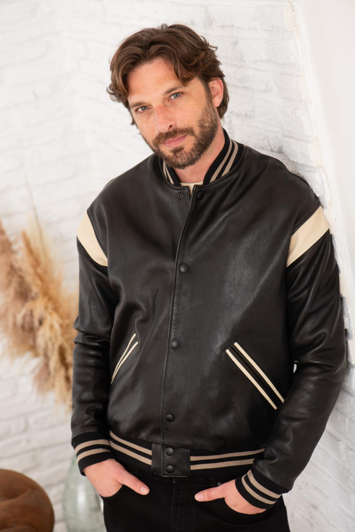 Vintage style black and white leather varsity teddy - Image n°6