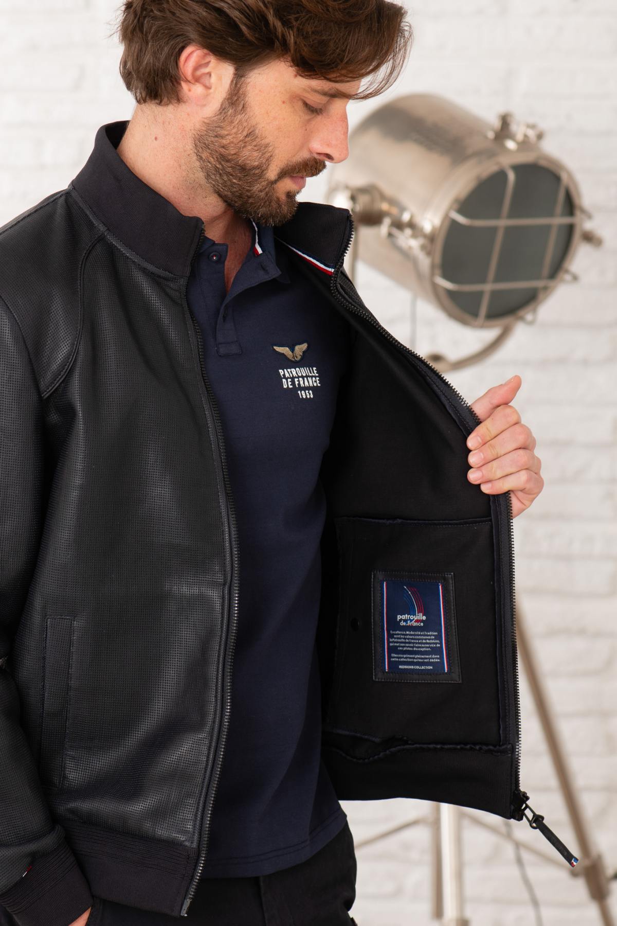 Navy blue micro-perforated leather jacket - Image n°5