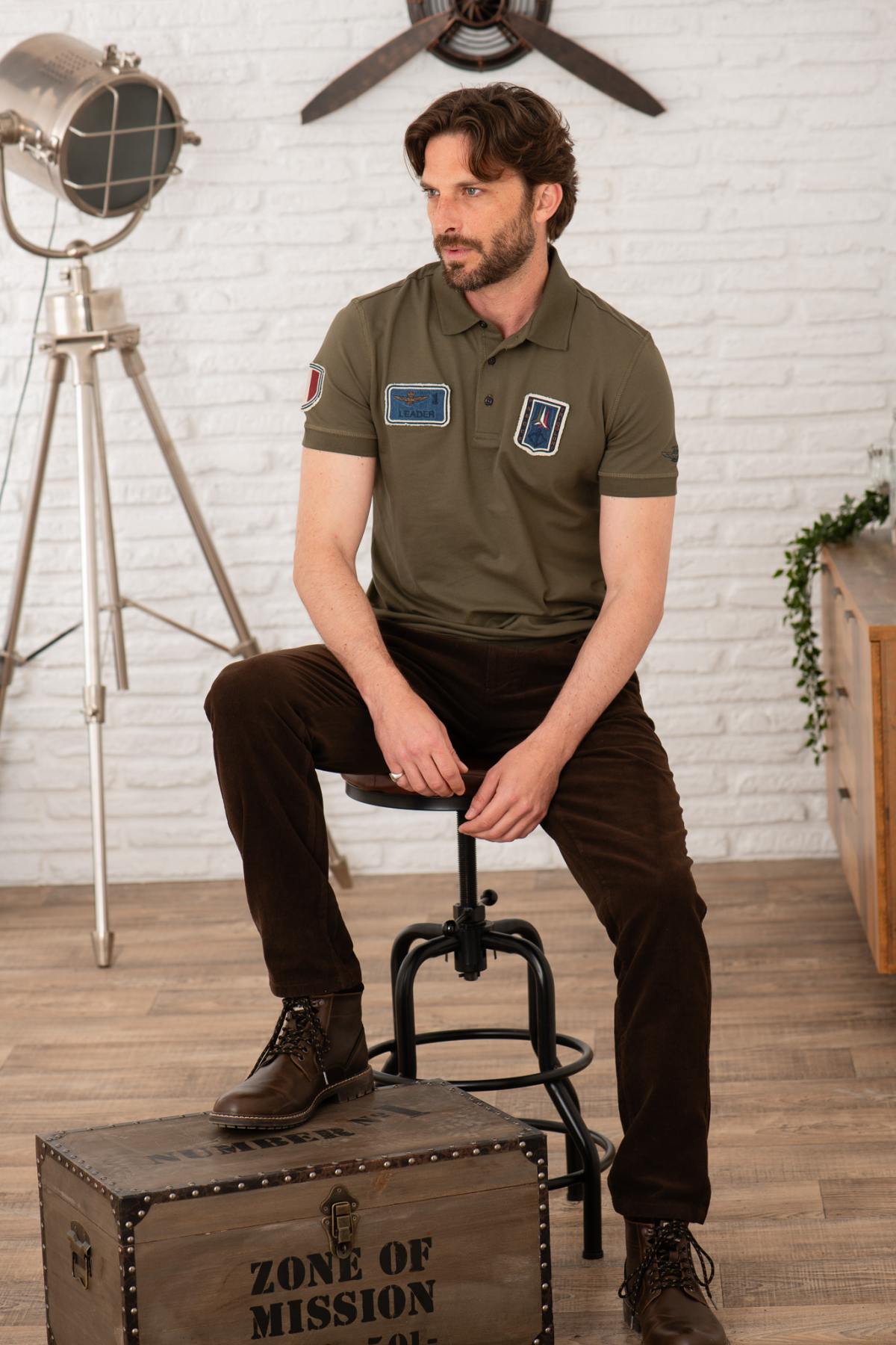Olive green cotton polo shirt with distressed patches - Image n°2