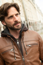 Supple cognac sheep leather jacket, biker collar, and detachable hood. - Image n°4