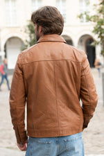 Camel-colored leather jacket with a shirt collar - Image n°3