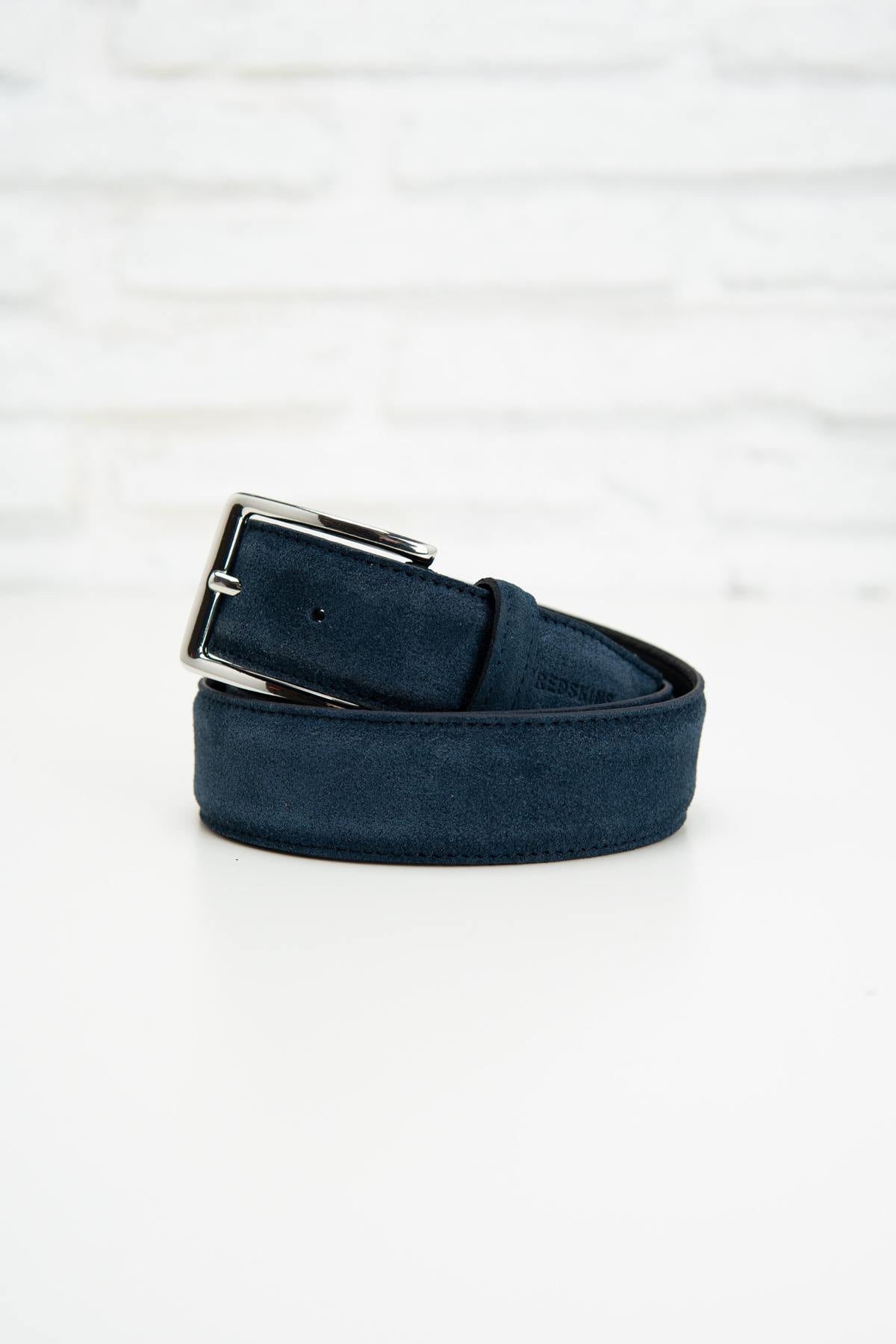 Navy blue full-grain leather belt - Image n°1