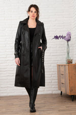 Elegant shiny black leather trench coat - Image n°8