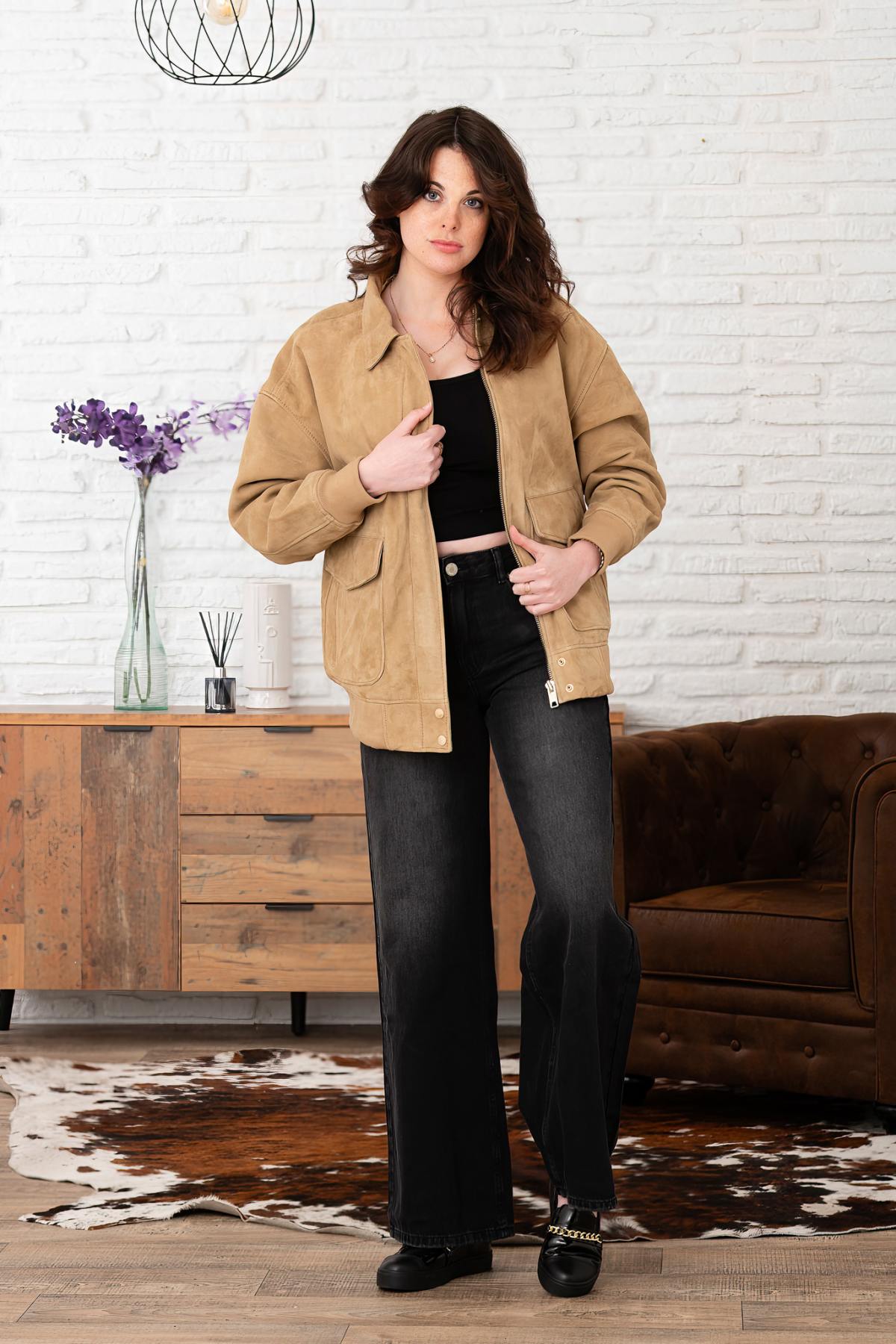 Oversized beige suede leather bomber jacket - Image n°2