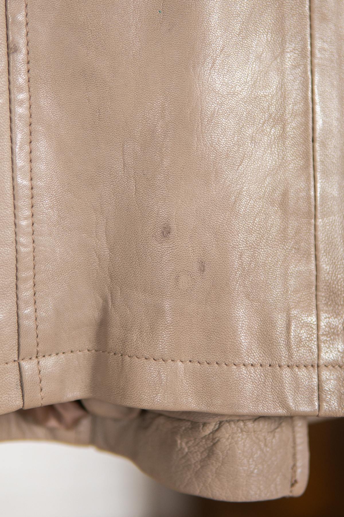 Women's beige leather jacket - Image n°3