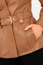 Chic retro gold leather jacket with belt - Image n°5