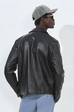 Black leather jacket with elegant shirt collar - Image n°3