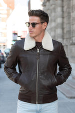 Classic Schott aviator jacket in brown cowhide with detachable collar. - Image n°4