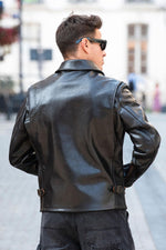 Iconic Schott NYC biker jacket in heavyweight cowhide, built to last. - Image n°3