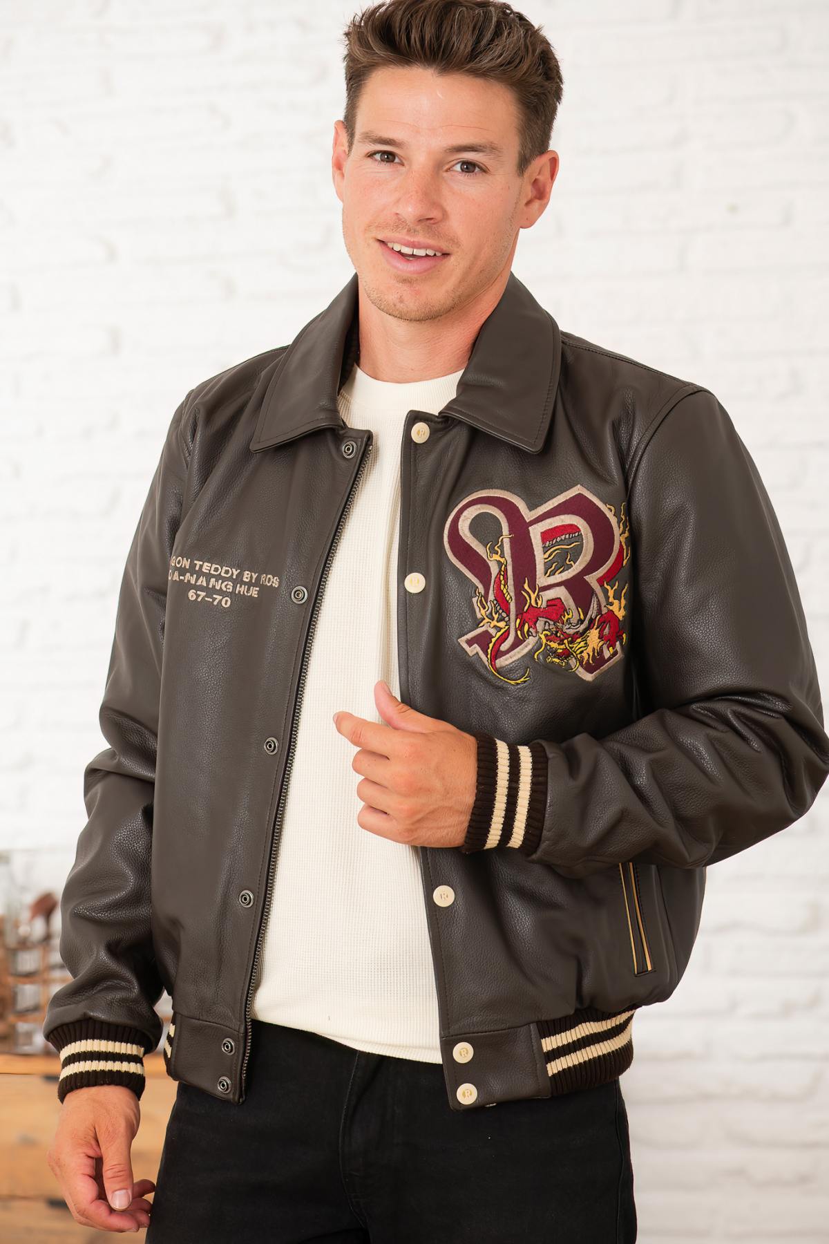 Aged brown vachetta leather jacket by Redskins, dragon embroidery. - Image n°2