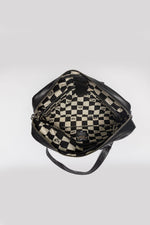 Le Mans 66 black leather messenger bag - Image n°3