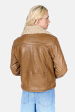 Cosy cognac sheepskin bomber with biker edge for all-season wear. - Image n°6