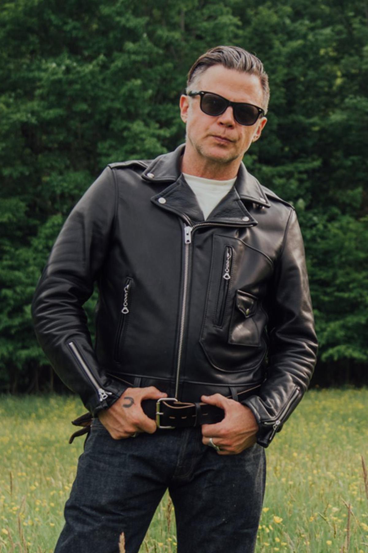 Limited-edition Schott 568 Black: pebbled cowhide, D-pocket Perfecto. - Image n°1
