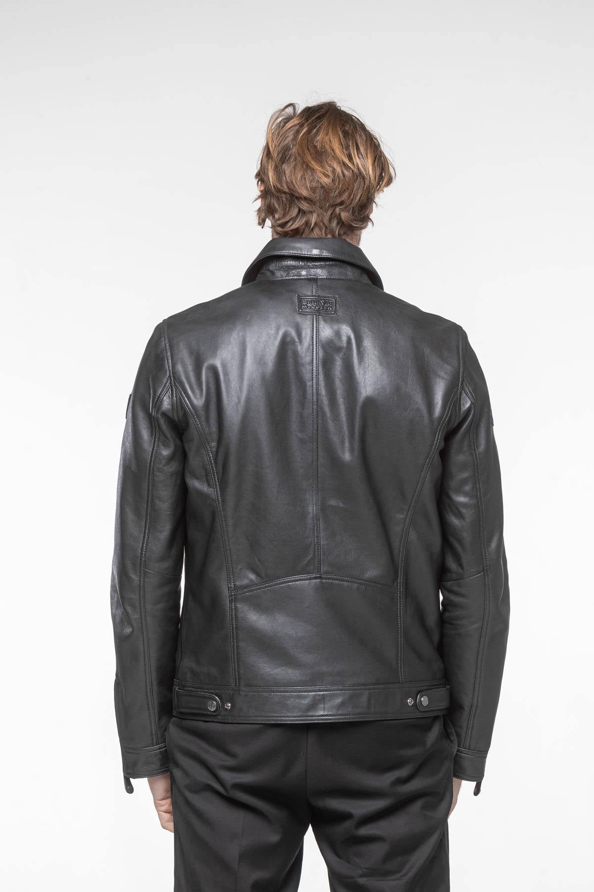 1950s-inspired black sheepskin jacket. Timeless design, regular fit. - Image n°8