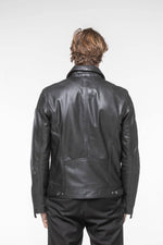 1950s-inspired black sheepskin jacket. Timeless design, regular fit. - Image n°8