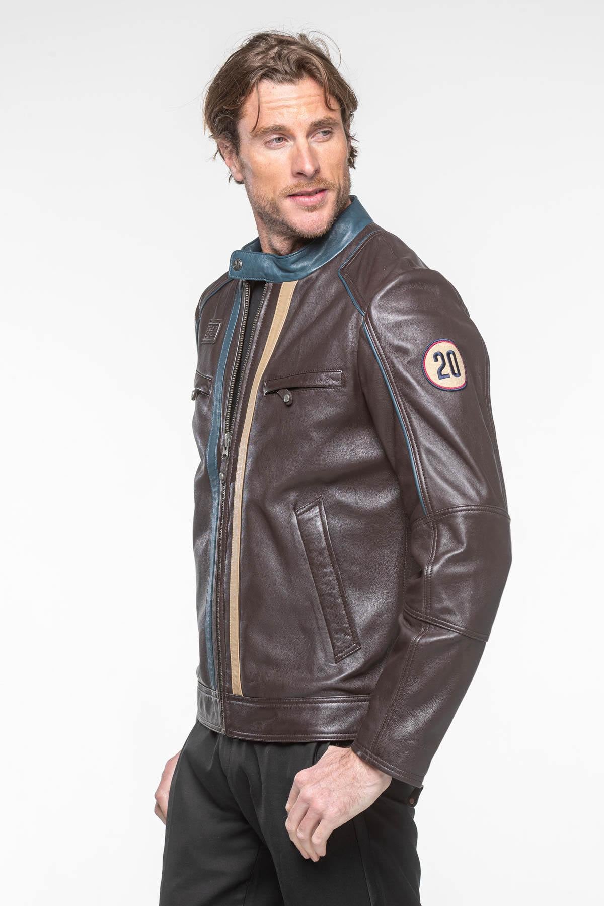 A dark brown sheepskin jacket, soft and light, echoing Steve McQueen. - Image n°3
