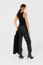 Soft and comfortable black leather pants - Image n°4