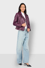 Slim-fit violet lambskin biker jacket, perfect for all seasons. - Image n°6