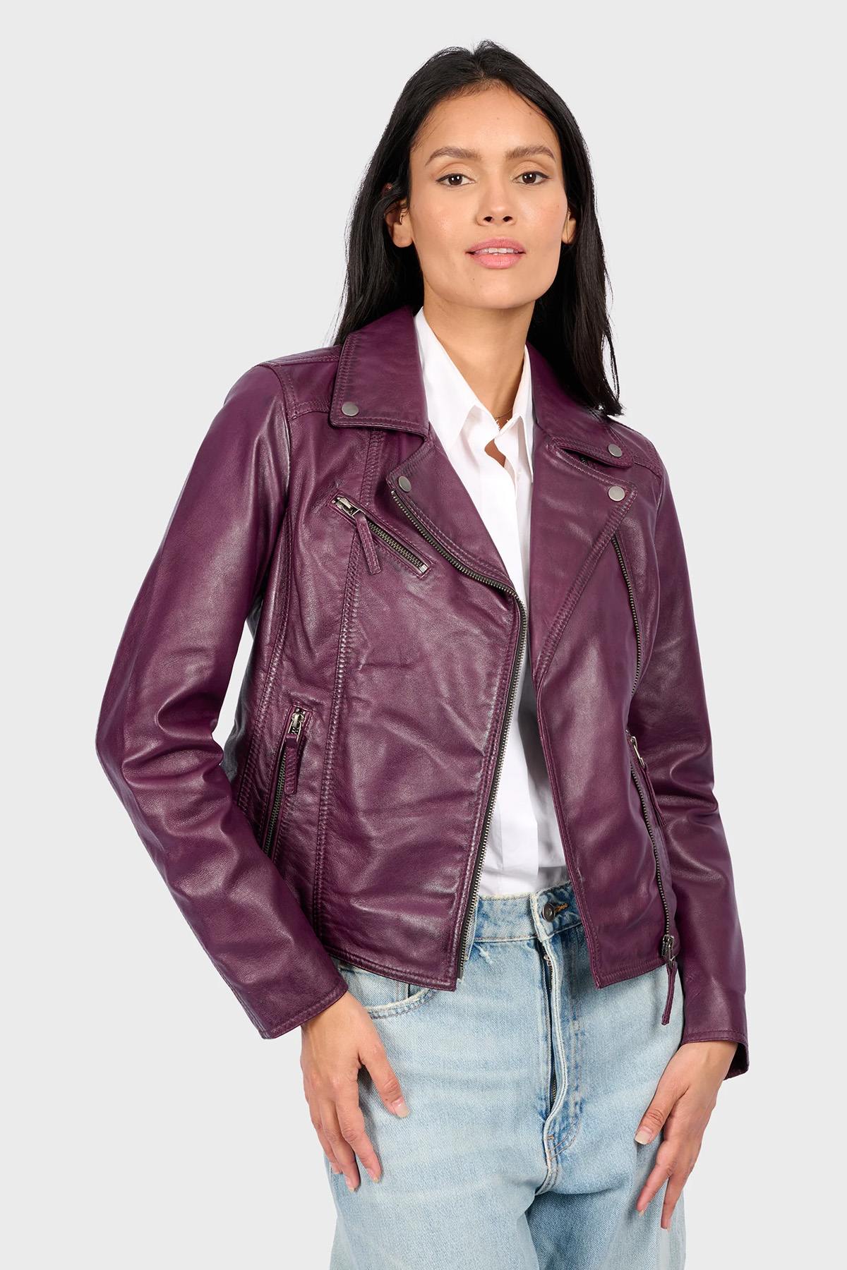 Slim-fit violet lambskin biker jacket, perfect for all seasons. - Image n°3