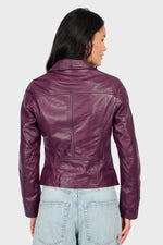 Slim-fit violet lambskin biker jacket, perfect for all seasons. - Image n°4