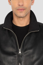 Black jacket with stand-up collar in grained cowhide leather - Image n°2