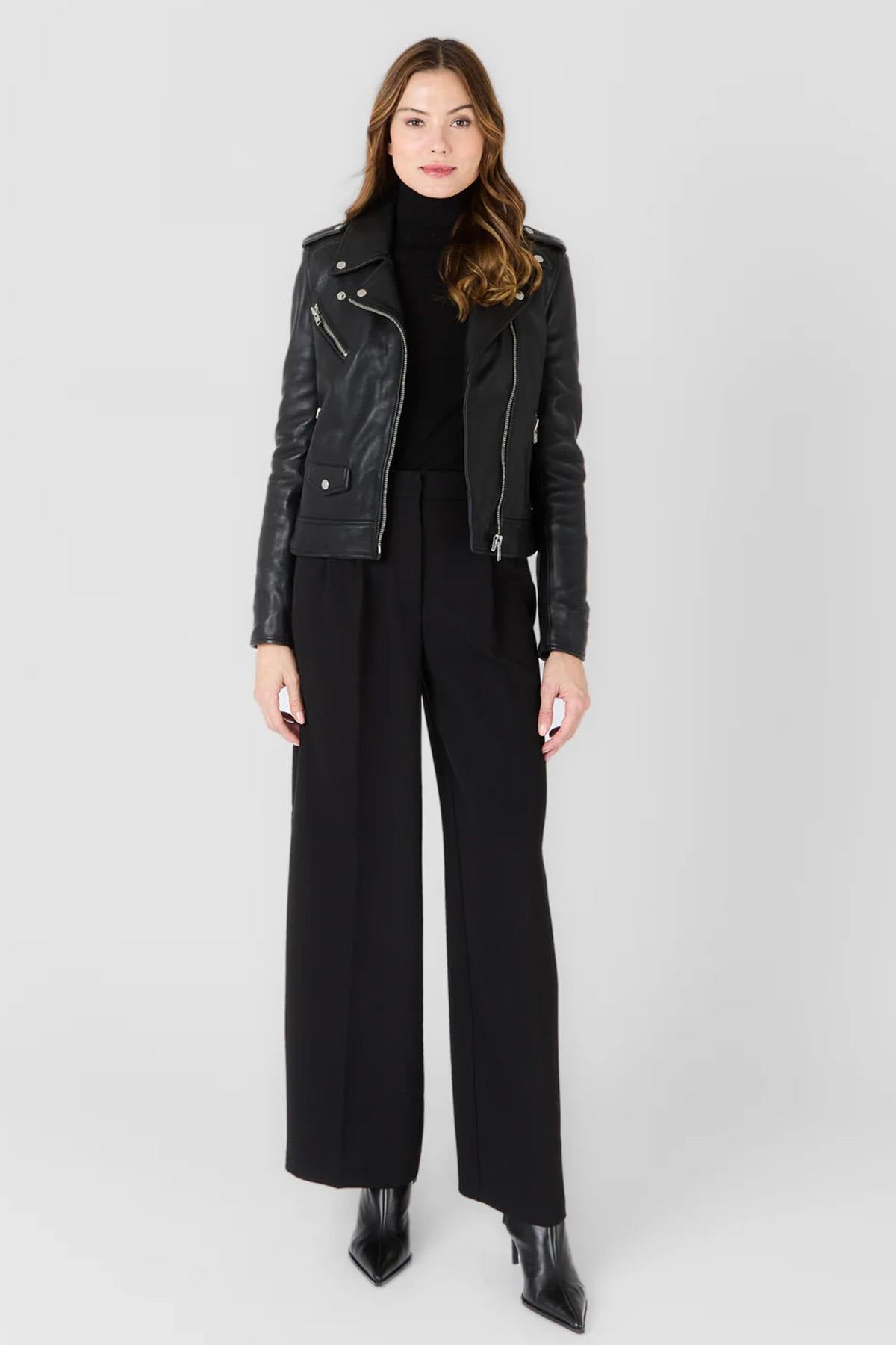 Black lambskin jacket, slim-fit with metallic finishes for edge. - Image n°4