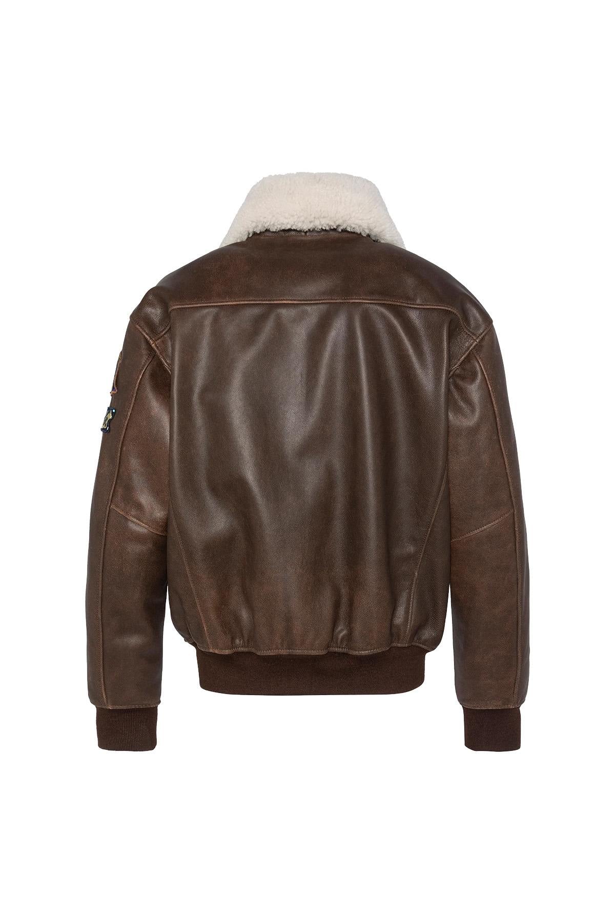 Brown leather bomber jacket with vintage badges - Image n°9