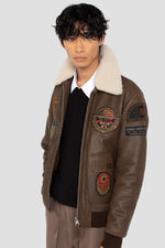 Brown leather bomber jacket with vintage badges - Image n°3