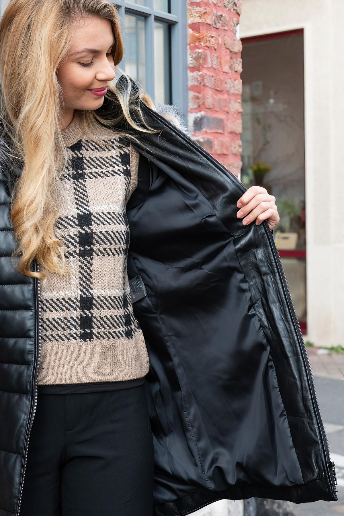 Black leather down jacket with silver fox fur collar hood - Image n°5