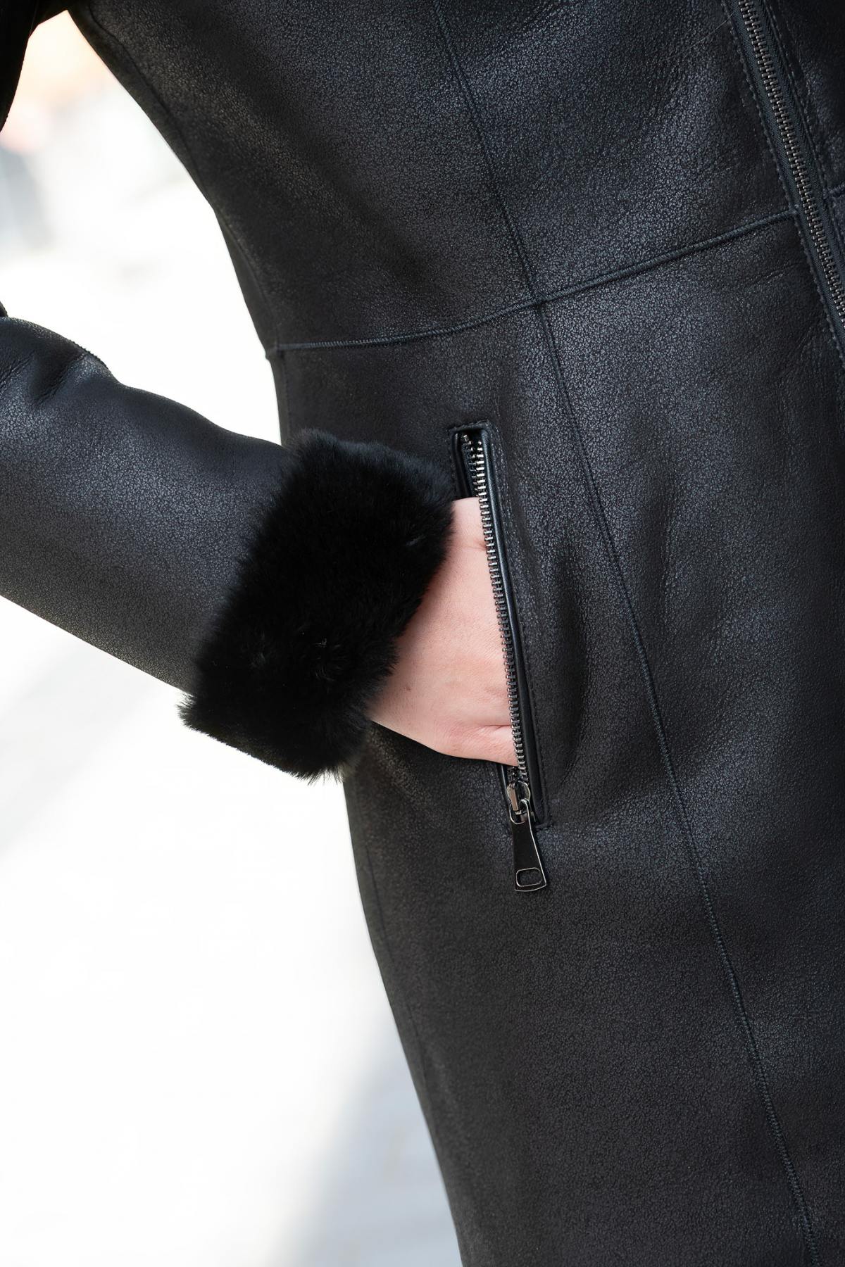 Women's black leather coat with fur hood - Image n°5